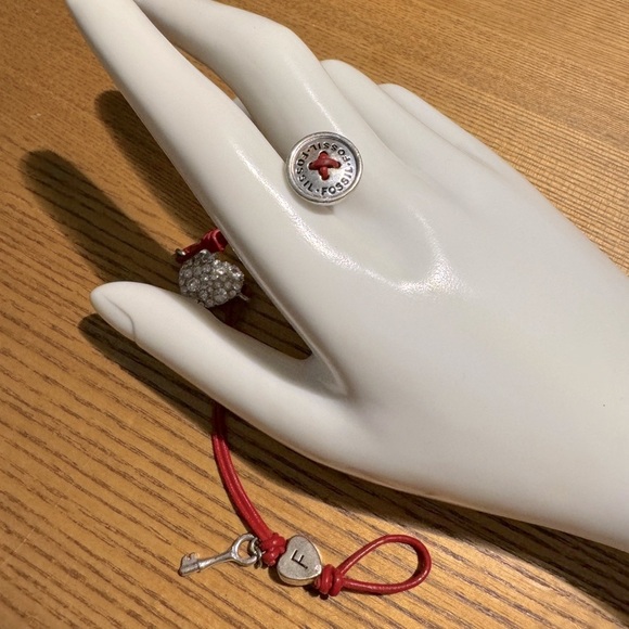 Bracelet Fossil EUC Red and Crystals - Picture 4 of 5